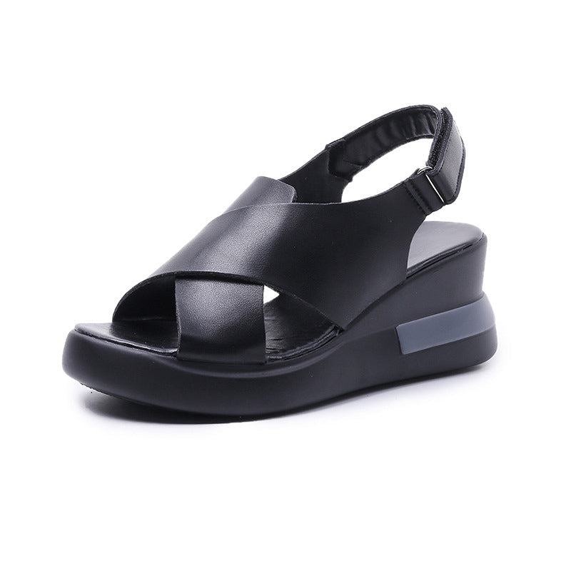 Damenhausschuhe: Slipper und Sandalen für Stil und Komfort