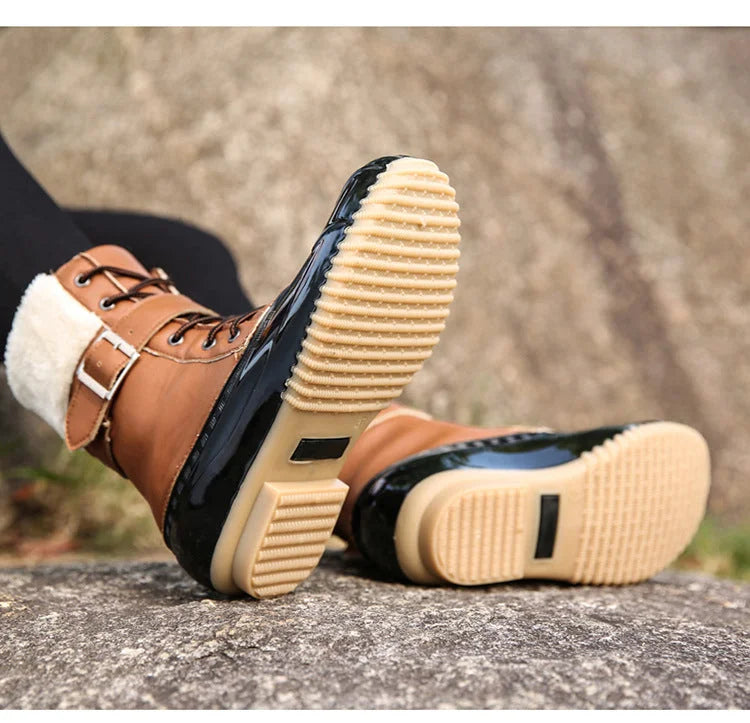 Warme Retro-Entenstiefel aus Kunstwolle
