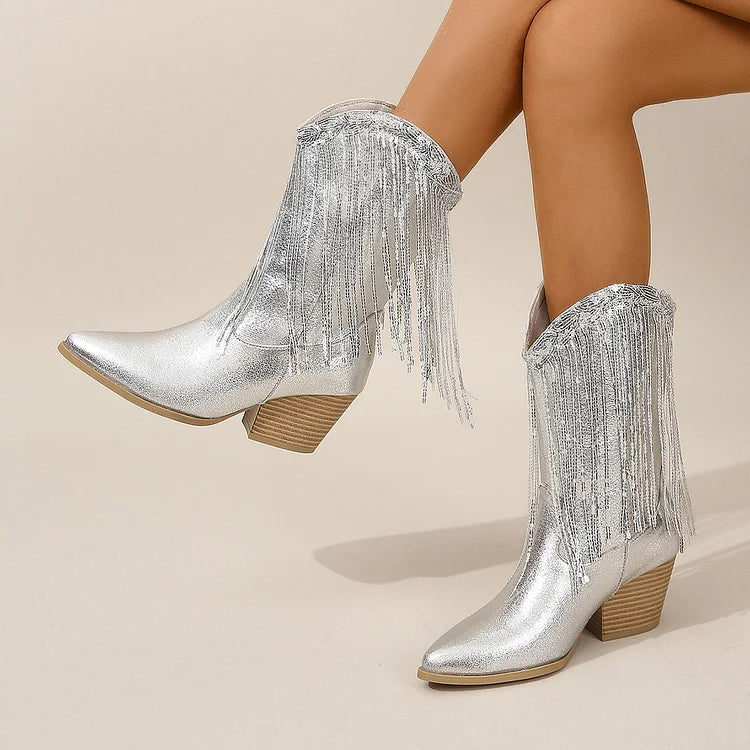 Silberne Cowboystiefel mit Fransen
