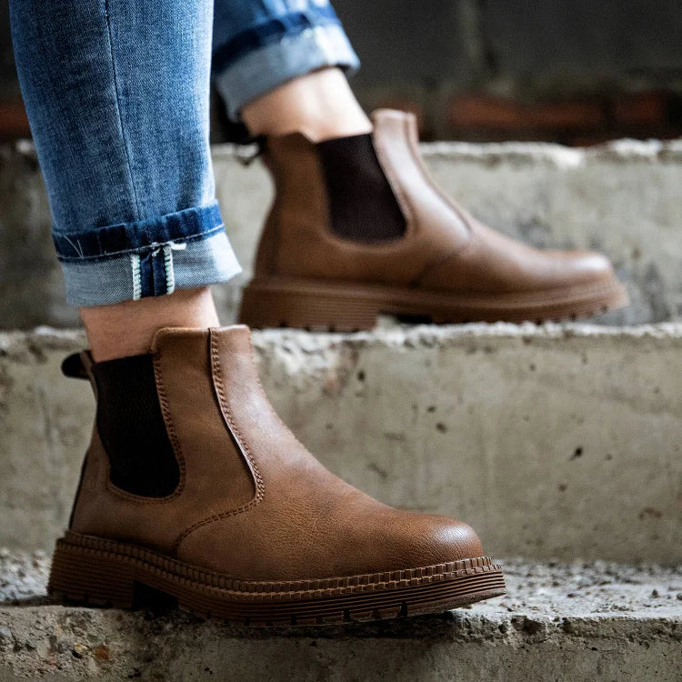 Wasserdichte Slip-On-Stiefel mit Stahlkappe