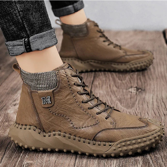 Herren Stiefeletten Winter Warme Schneestiefel Dicker Plüsch Herren Handgefertigte Lederstiefel Outdoor Wasserdichte Arbeitsstiefel