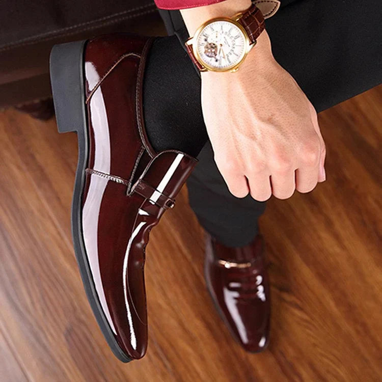 Herren Mikrofaser Leder Loch Atmungsaktive Freizeitschuhe für formelle Anlässe