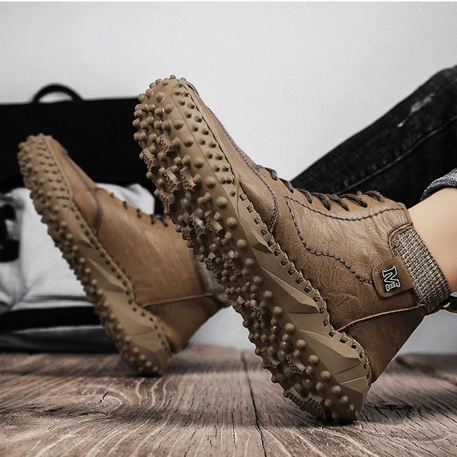 Herren Stiefeletten Winter Warme Schneestiefel Dicker Plüsch Herren Handgefertigte Lederstiefel Outdoor Wasserdichte Arbeitsstiefel