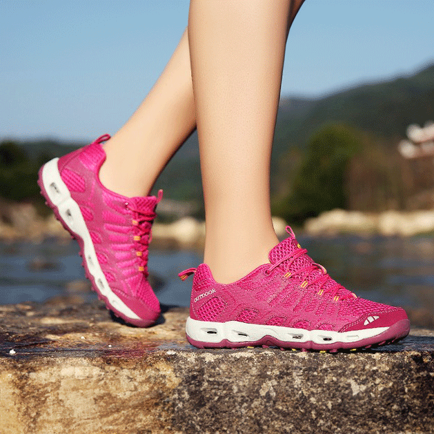Komfort-Wanderschuhe mit orthopädischer Sohle