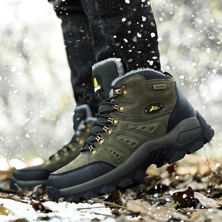Warme rutschfeste High-Top-Wanderschuhe für den Winter im Freien mit dicker Sohle