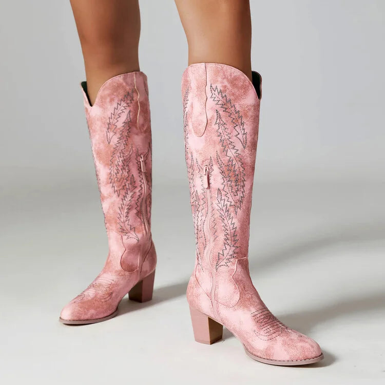 Hohe Cowboystiefel im Vintage-Look