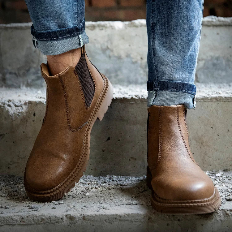 Wasserdichte Slip-On-Stiefel mit Stahlkappe