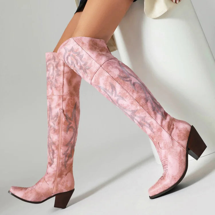 Hohe Cowboystiefel im Vintage-Look