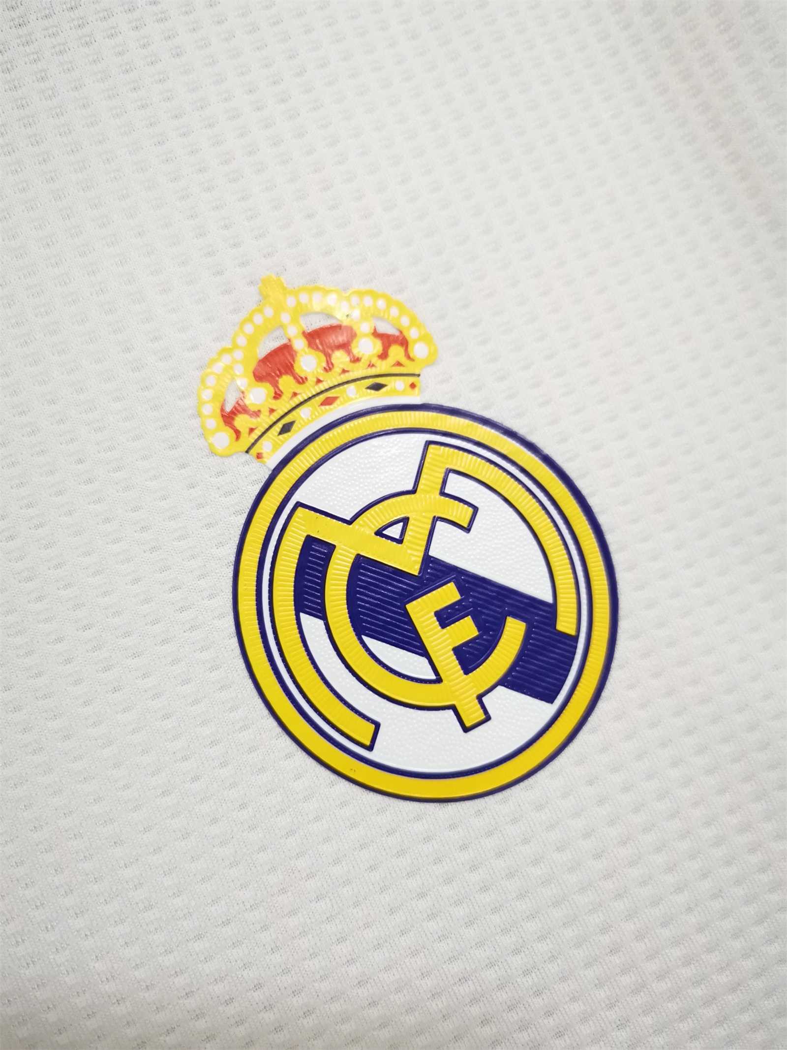 Real Madrid Home Jersey White Long 2015/16