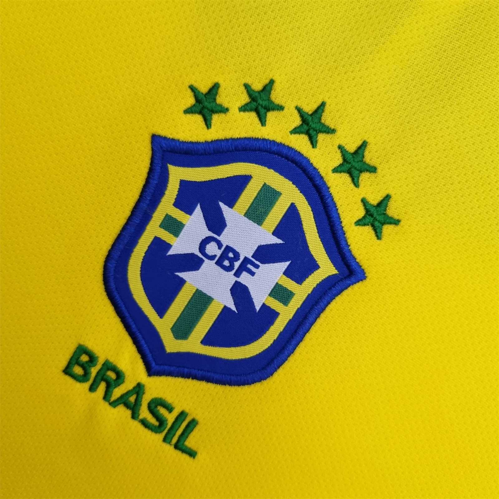 Ronaldinho Brazil Home Jersey 2004