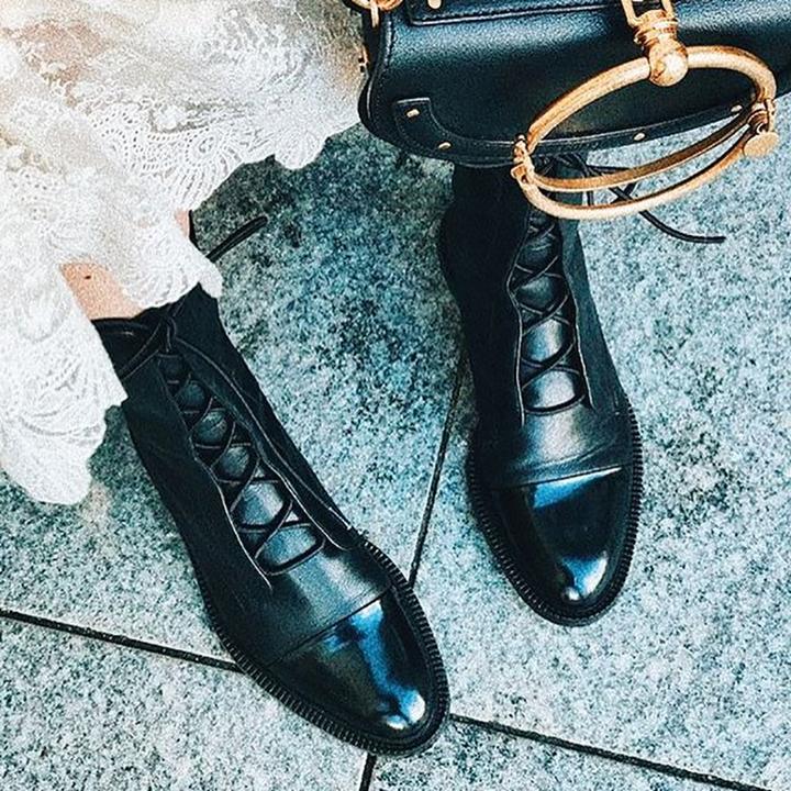 Damen Stiefel: Elegante und orthopädische Schuhe für Komfort und Stil
