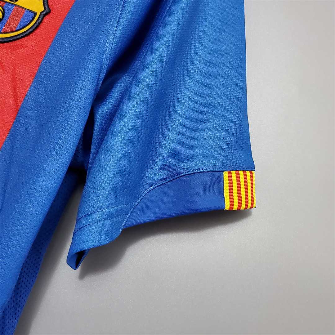 Ronaldinho Barcelona Home Jersey 2006/07