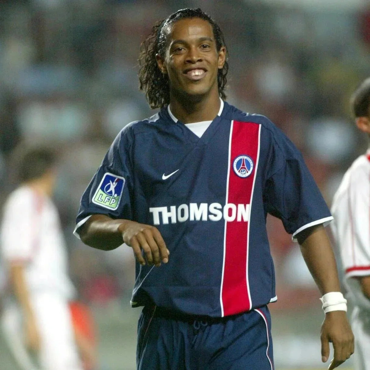 Ronaldinho PSG Home Jersey 2002/03 - RONALDINHO