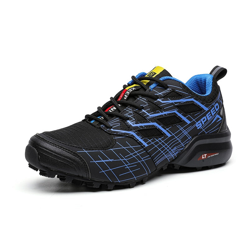 Herrenschuhe: Robuste Wanderschuhe für Stil und Komfort
