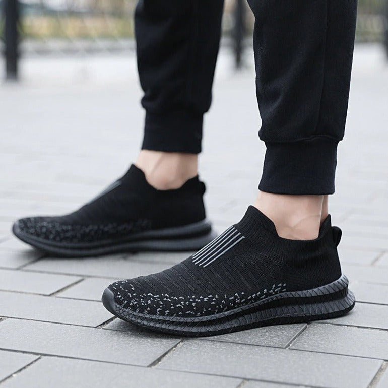 Leichte modische verschleißfeste Laufschuhe für Herren atmungsaktive Freizeitschuhe ein Sneaker