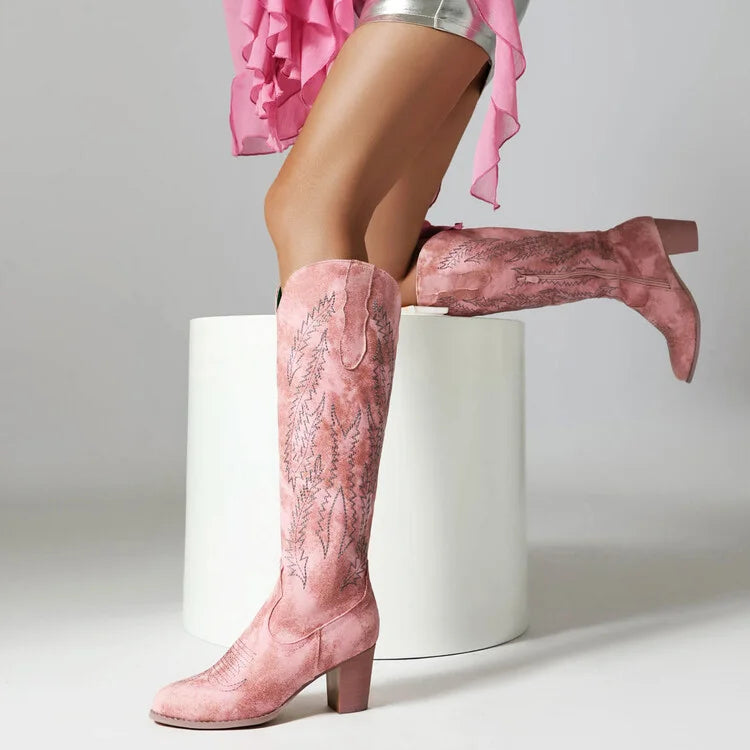 Hohe Cowboystiefel im Vintage-Look