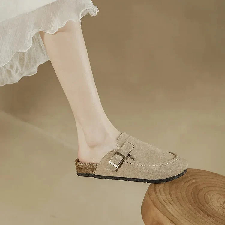 Hochwertige Leder-Sneaker mit Korksohle