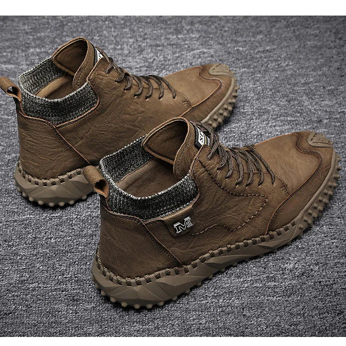 Herren Stiefeletten Winter Warme Schneestiefel Dicker Plüsch Herren Handgefertigte Lederstiefel Outdoor Wasserdichte Arbeitsstiefel