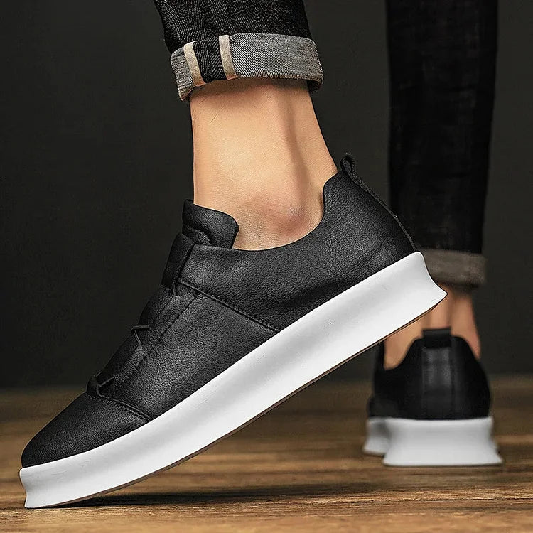 Herrenschuhe Atmungsaktive leichte flache Sneakers