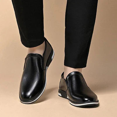 Herrenschuhe – Stilvolle und Bequeme Orthopädische Business-Schuhe