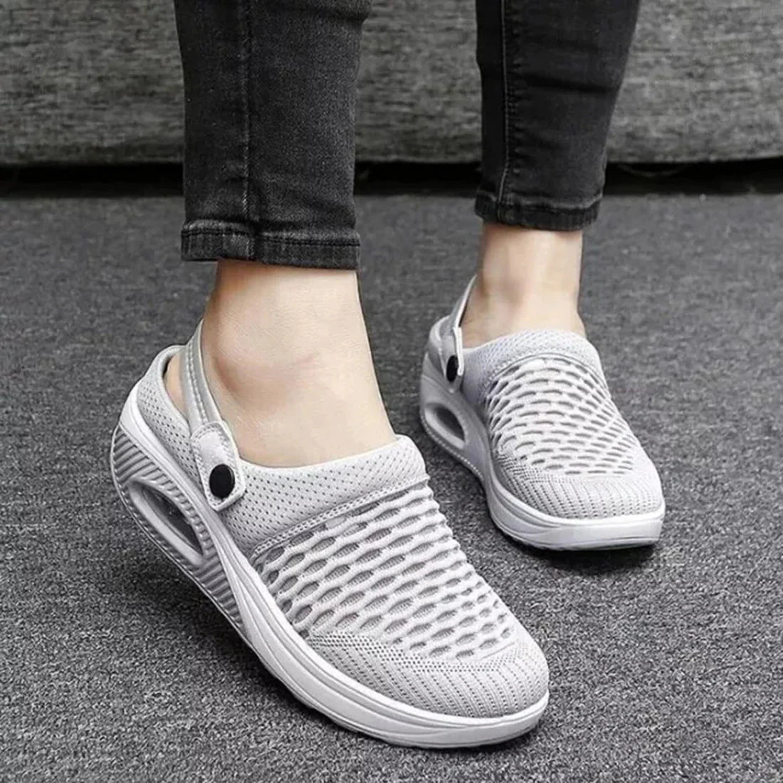 Orthopädische Clogs mit Luftpolsterunterstützung zur Reduzierung des Drucks auf Rücken und Knie