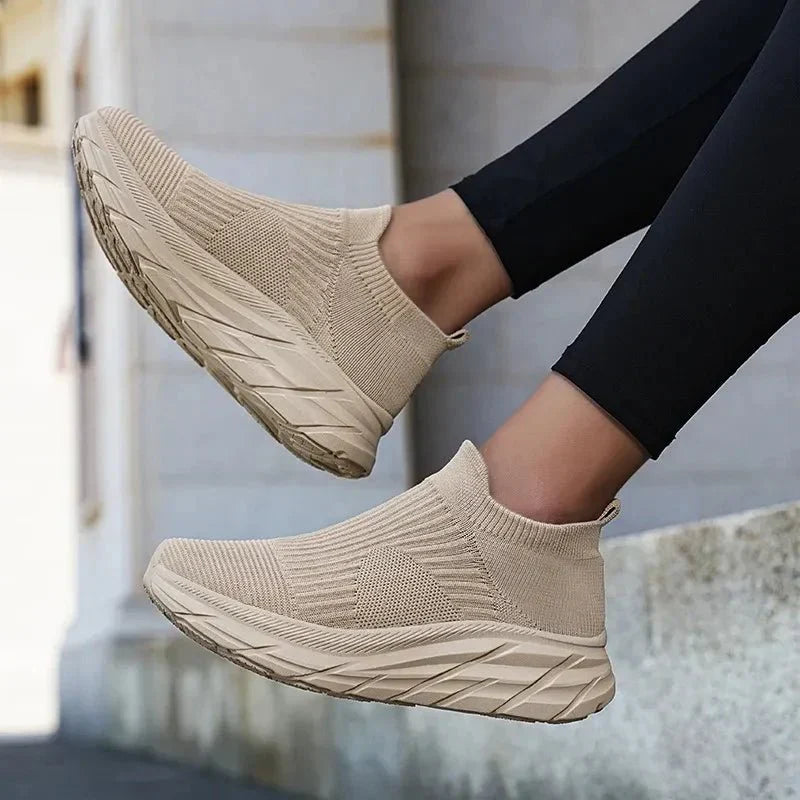 Lässige leichte atmungsaktive Sportschuhe für Damen im Herbst
