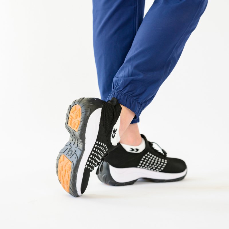 Orthopädische Schuhe mit Stretch-Kissen - Schwarz Weiß