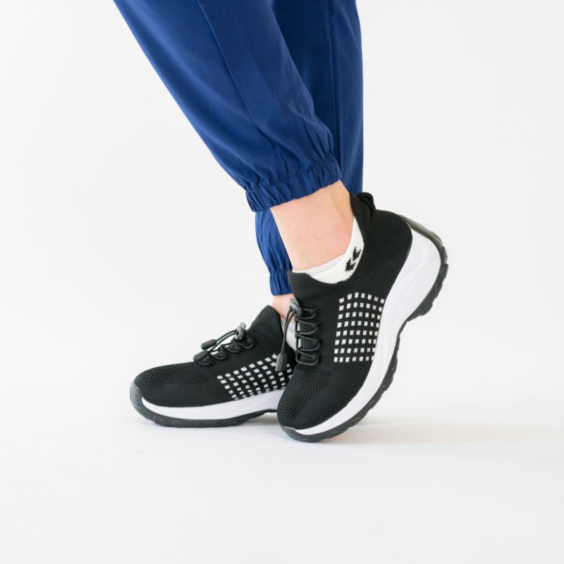 Orthopädische Schuhe mit Stretch-Kissen - Schwarz Weiß