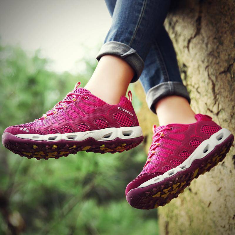 Neue Sommermode Atmungsaktive Mesh-Wasserschuhe für Männer Frauen Leichte Outdoor-Sport-Canyoning-Schuhe