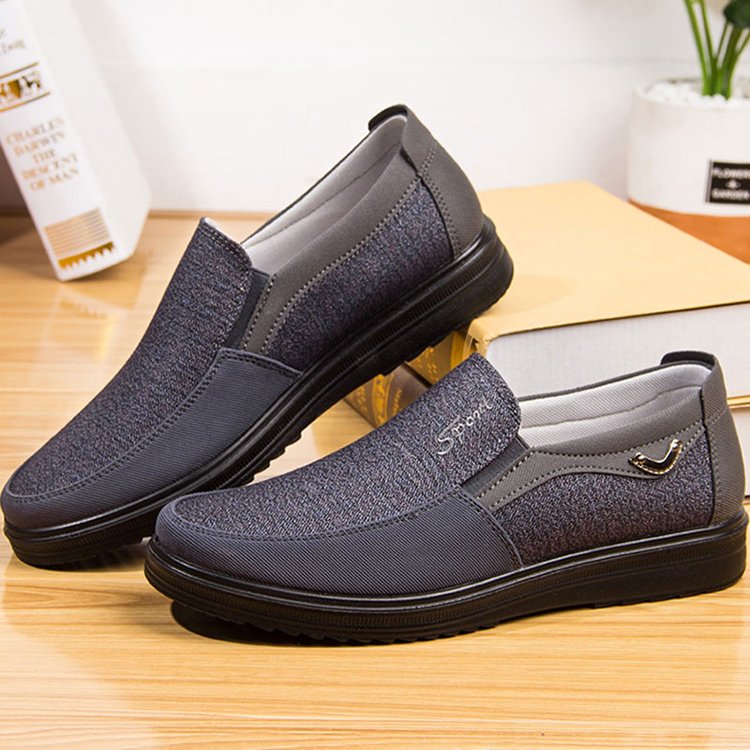 Herrenschuhe für Komfort und Stil – Orthopädische Slipper für jeden Tag