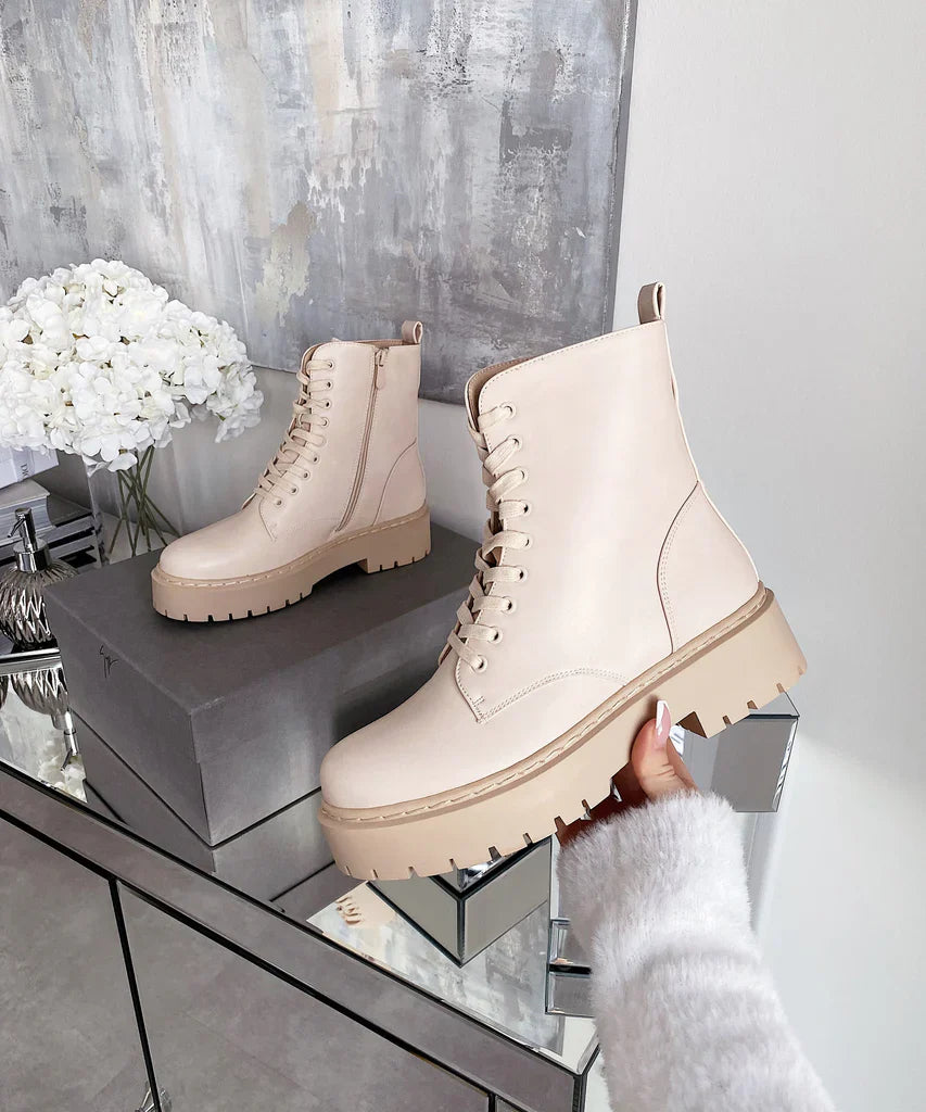 Damen Stiefel – Stilvolle und orthopädische Stiefel für maximalen Komfort