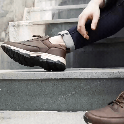 Leichte Herren-Sneaker mit Fußgewölbeunterstützung – ideal zum lässigen Gehen und Laufen