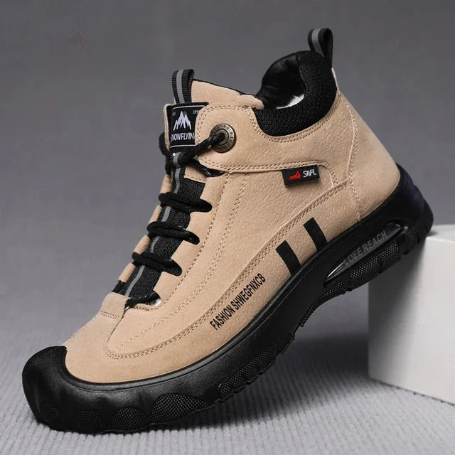 Stoßfeste und rutschfeste Bergschuhe