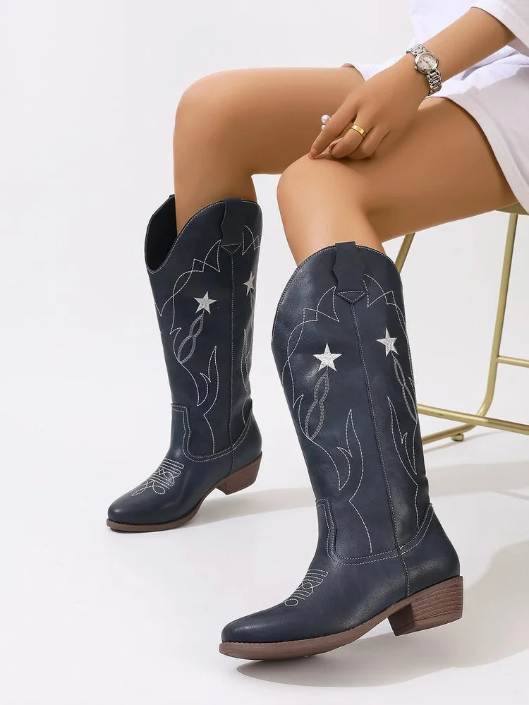 Cowboystiefel mit Sternstickerei