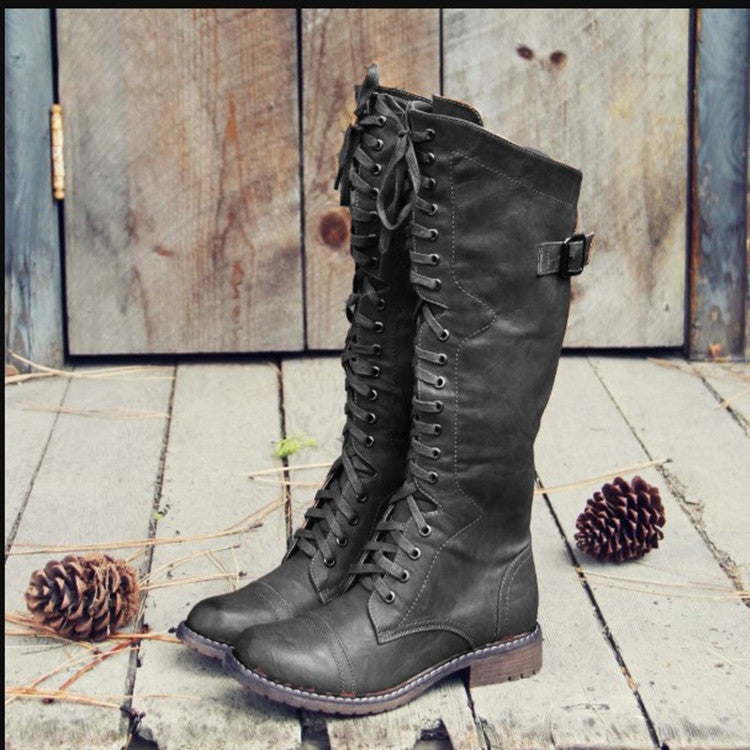 Damen-Stiefel mit niedrigem Absatz und Schnürung