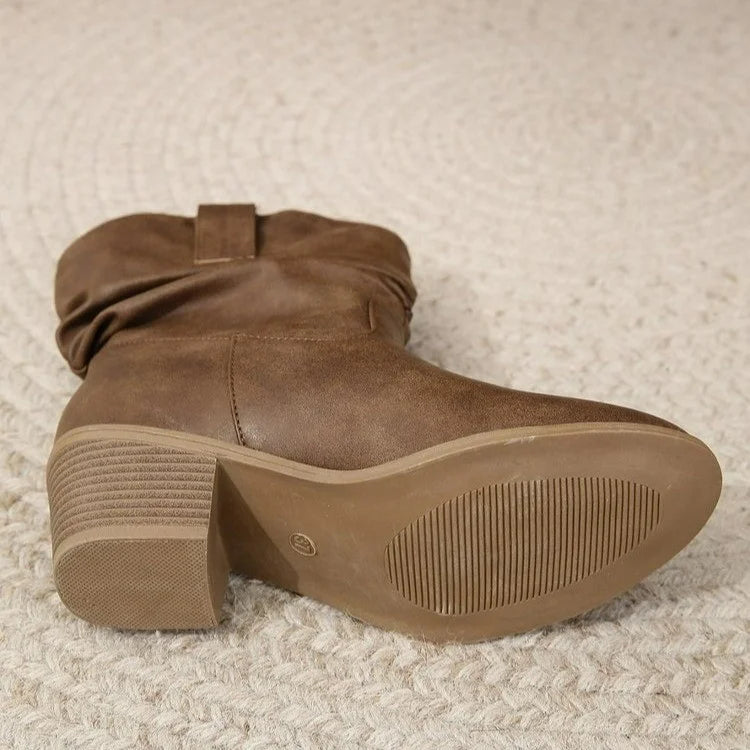 Damenstiefel mit plissierten Quasten und hohem Absatz wadenlang lockere Socken