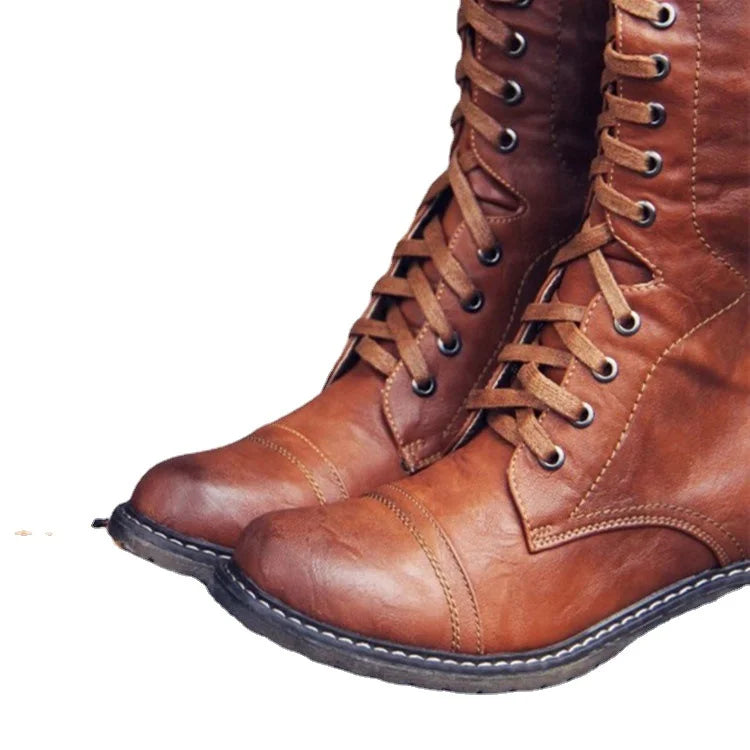 Damen-Stiefel mit niedrigem Absatz und Schnürung