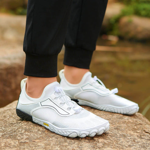 Herrenschuhe mit extrabreiter Zehenbox