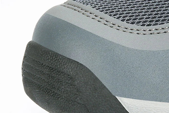 Wanderschuhe mit orthopädischer Unterstützung bei Plantarfasziitis