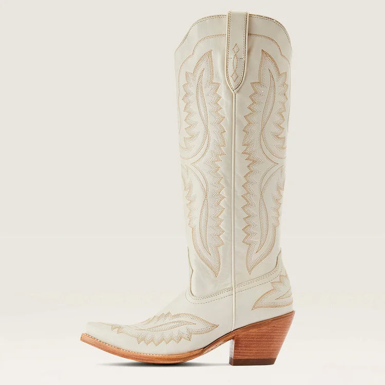 Bestickte Westernstiefel mit Blockabsatz und niedrigem Absatz