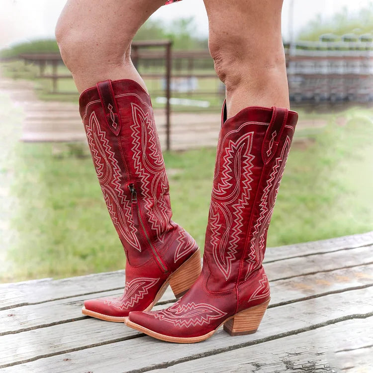 Bestickte Westernstiefel mit Blockabsatz und niedrigem Absatz