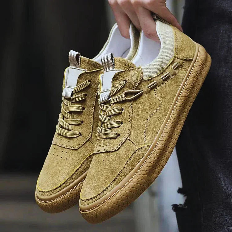 Lässige Wildleder-Sneakers für Herren mit strukturierter Sohle