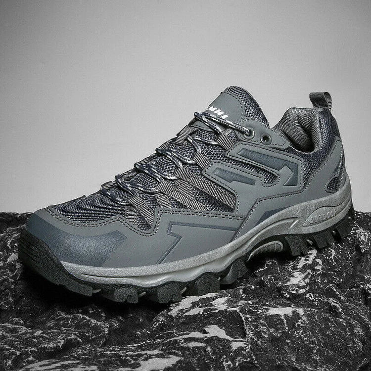 Wanderschuhe mit orthopädischer Unterstützung bei Plantarfasziitis