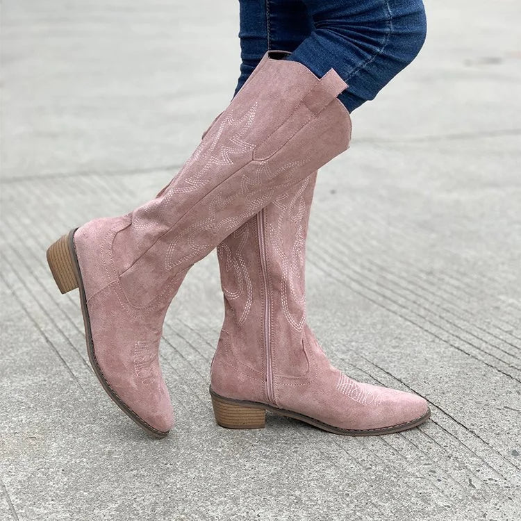 Cowboystiefel aus Wildleder mit Stickerei