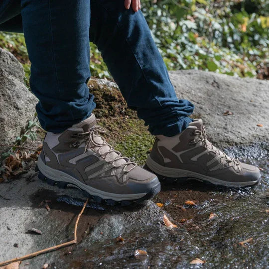 Outdoor-Komfortschuhe – Orthopädisch & stoßdämpfend