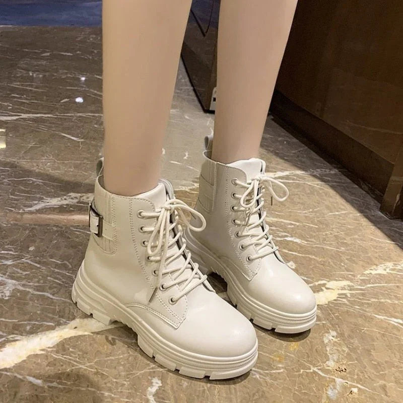Damen Stiefel – Elegante und Orthopädische Stiefel für Komfort & Stil