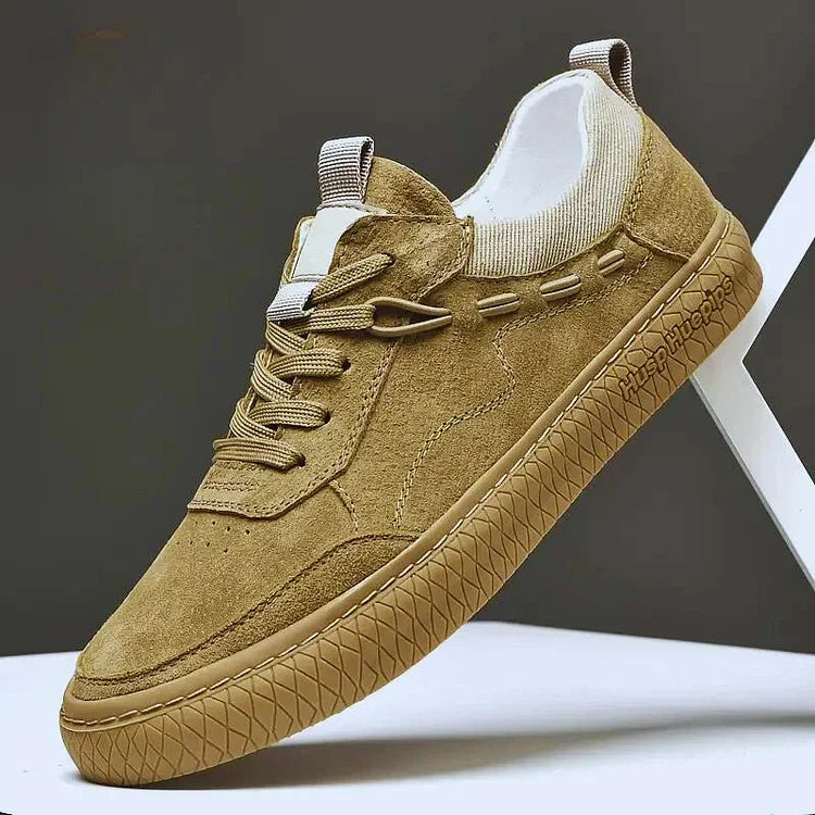 Lässige Wildleder-Sneakers für Herren mit strukturierter Sohle