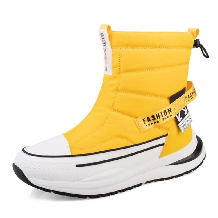 Paar orthopädische Stiefel mehrfarbige warme Plüschschuhe