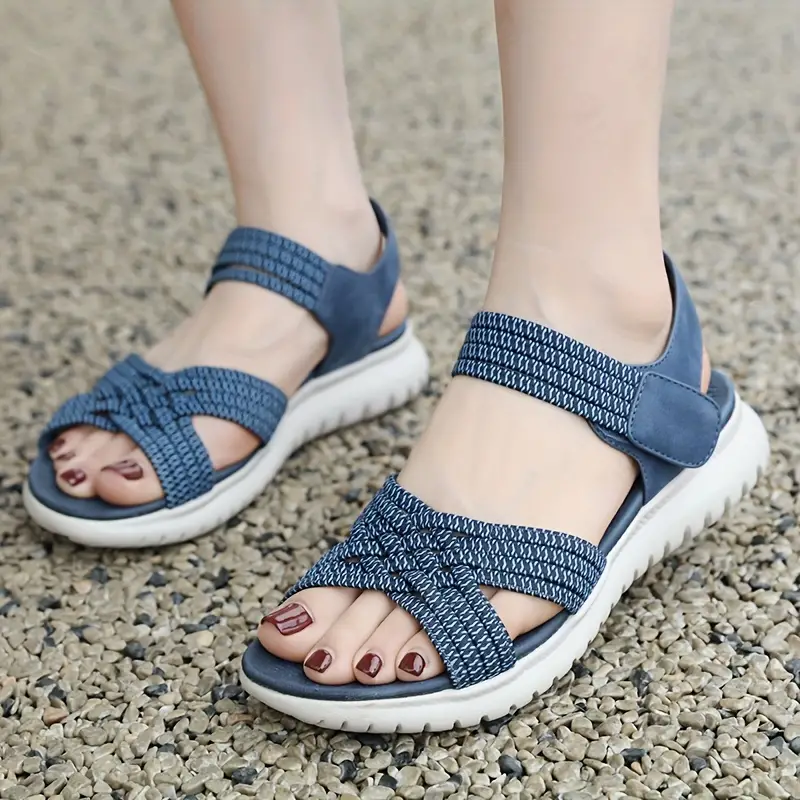 Sandalen Damen – Stil und Komfort vereint