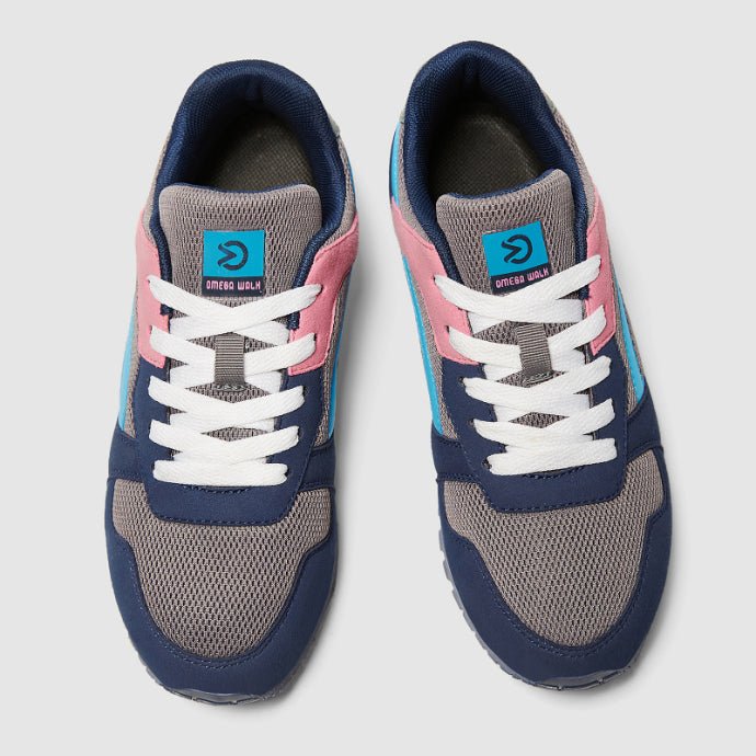 Lässige Tennisschuhe zum Schnüren